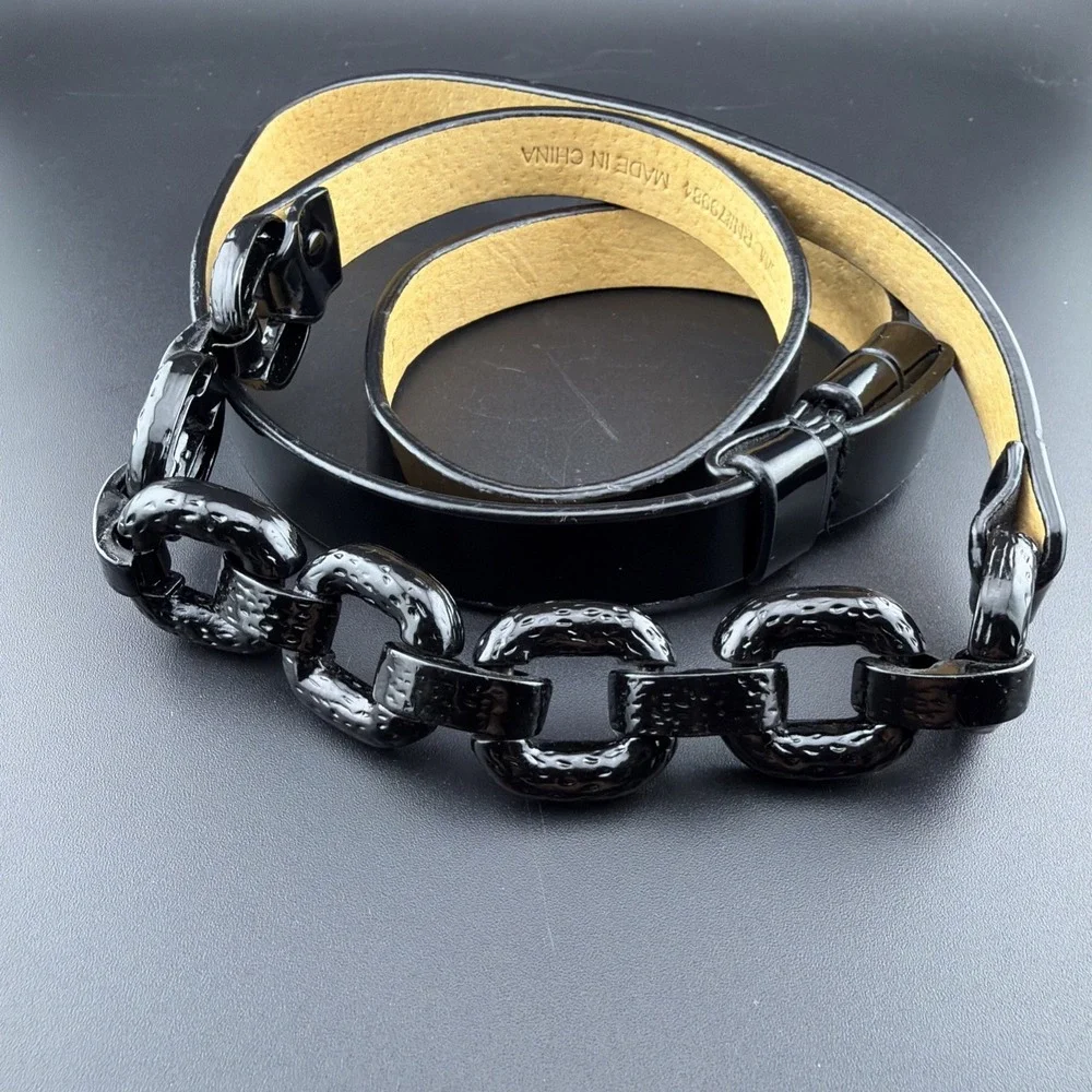 Chicos Belt Size S/M Black Chain Link Black Adjustable‎ Hook Close Leather Back
